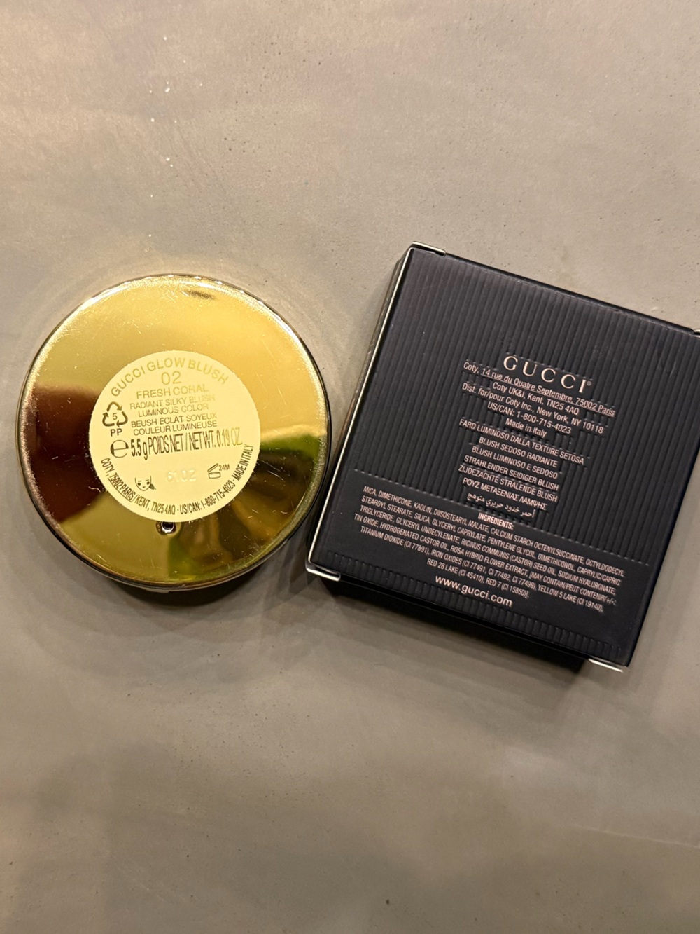 Gucci Glow Blush — 02 Fresh Coral - Picture 3 of 3